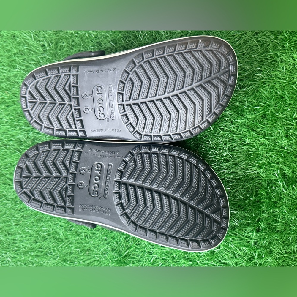 Crocs‎ Unisex Sandals Size M-4 L-6 - Picture 3 of 7